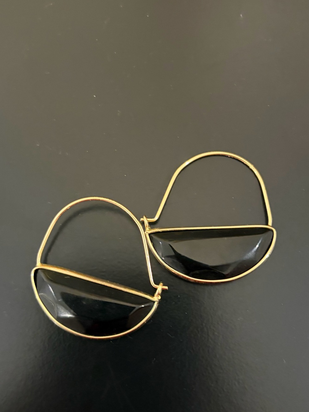ASO Meghan Markle Stone Prism Hoop - Black Spinel/Gold